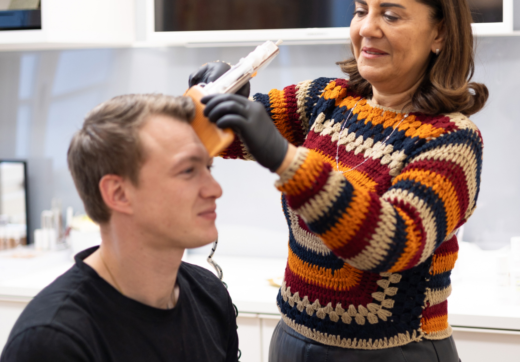 Mésothérapie cheveux : Dermatologie médical du cuir chevelu | Paris | Dr Scemama | Dermatologie des cheveux